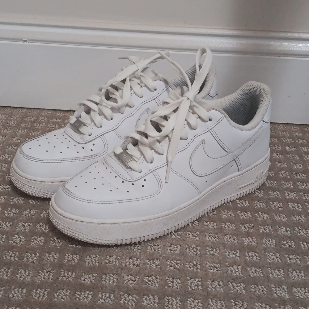 Air Force 1 Nikes size 8.5 men's